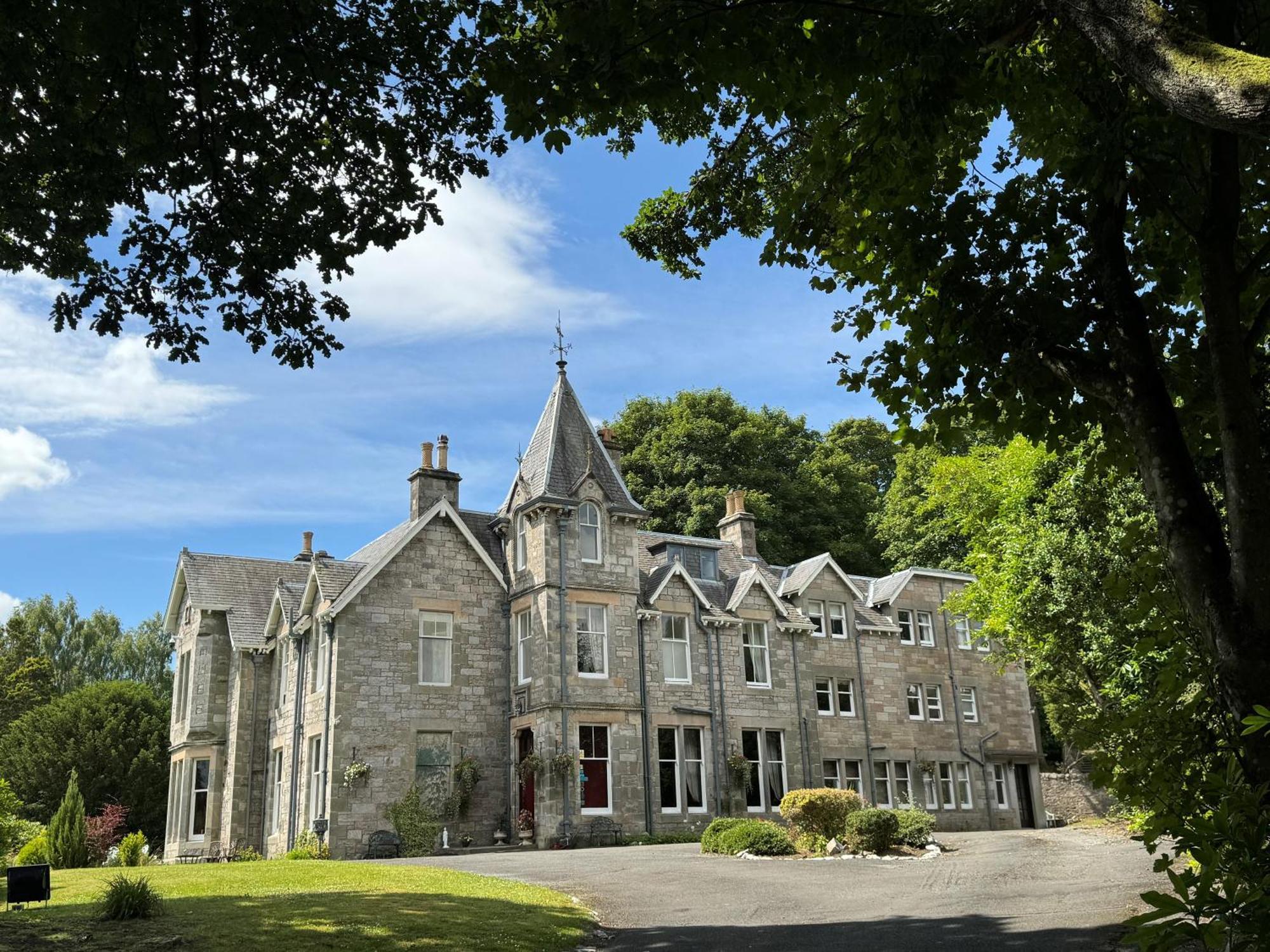 Wellwood Manor Hotel Pitlochry Eksteriør billede