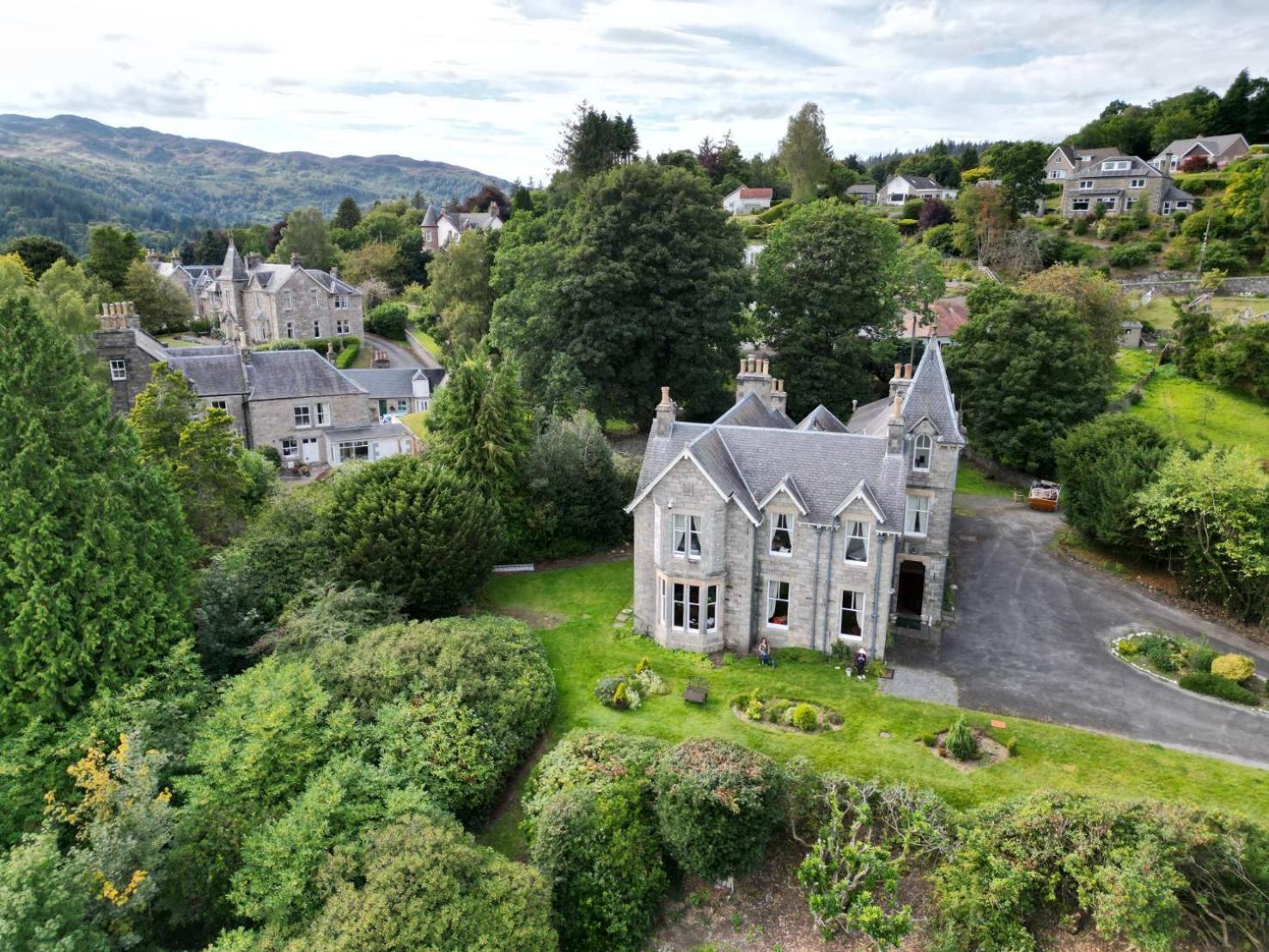 Wellwood Manor Hotel Pitlochry Eksteriør billede