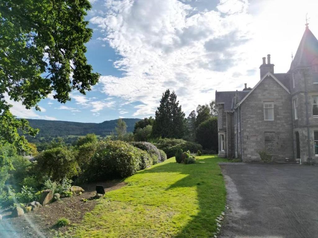 Wellwood Manor Hotel Pitlochry Eksteriør billede