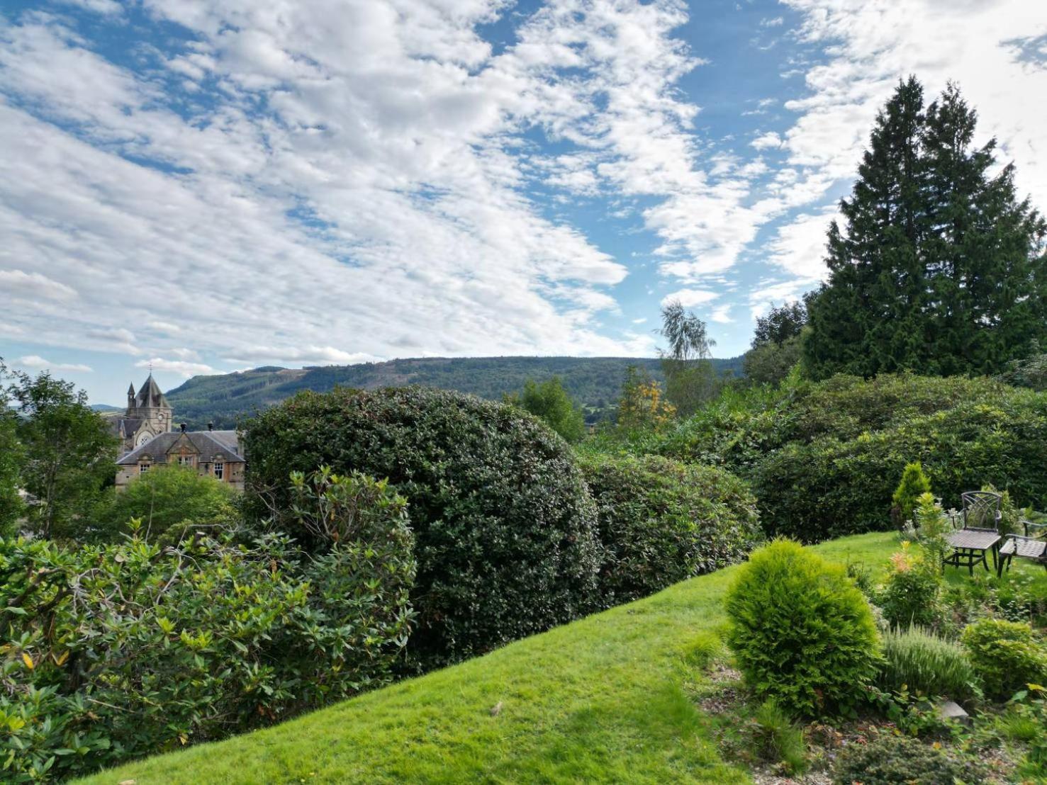 Wellwood Manor Hotel Pitlochry Eksteriør billede